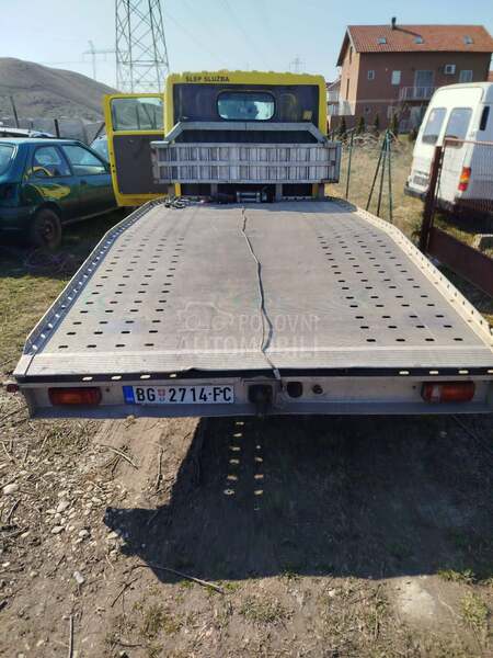Nissan Cabstar 