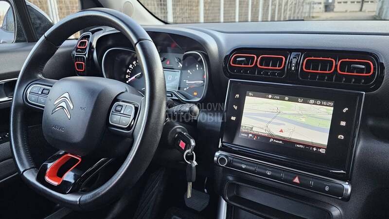 Citroen C3 Aircross 1.5 hdi 120hp SHINE