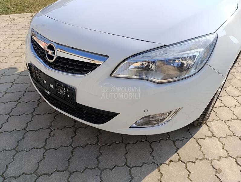 Opel Astra J N O V A