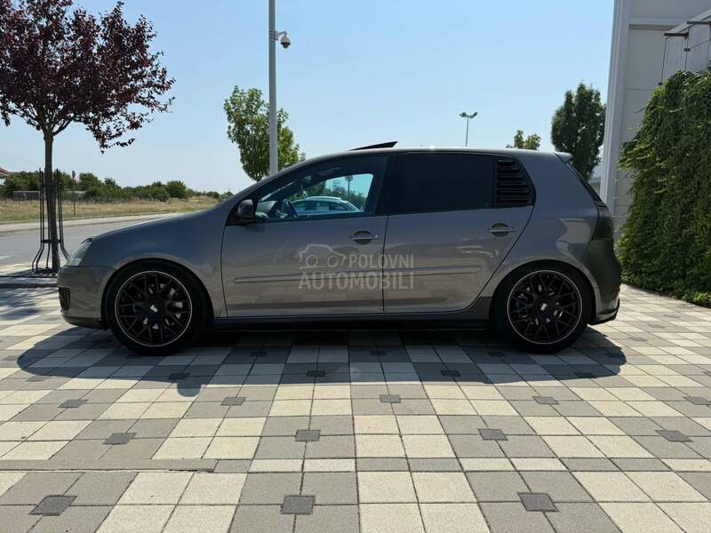 Volkswagen Golf 5 GTI