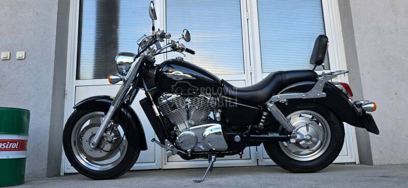 Honda VT 1100 C2