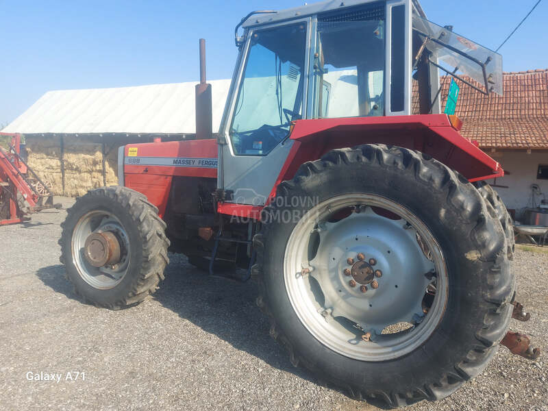 Massey Ferguson 698