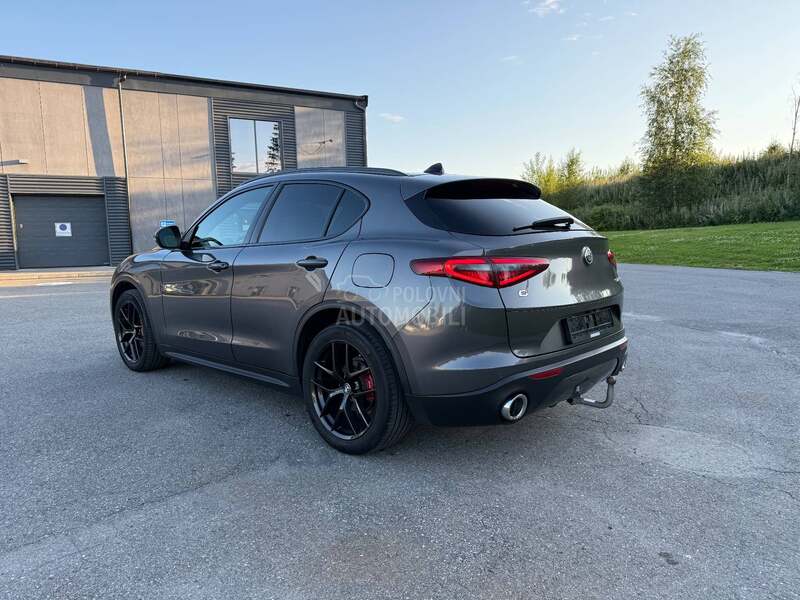 Alfa Romeo Stelvio 2.2 Q4