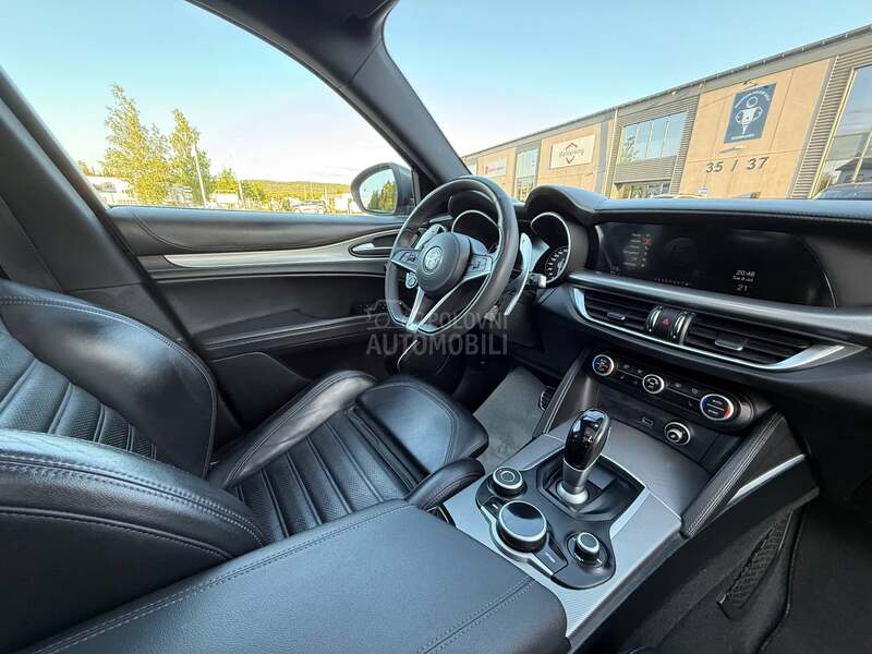 Alfa Romeo Stelvio 2.2 Q4