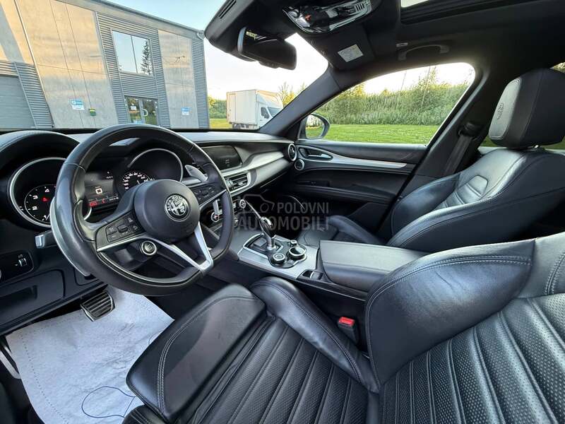 Alfa Romeo Stelvio 2.2 Q4