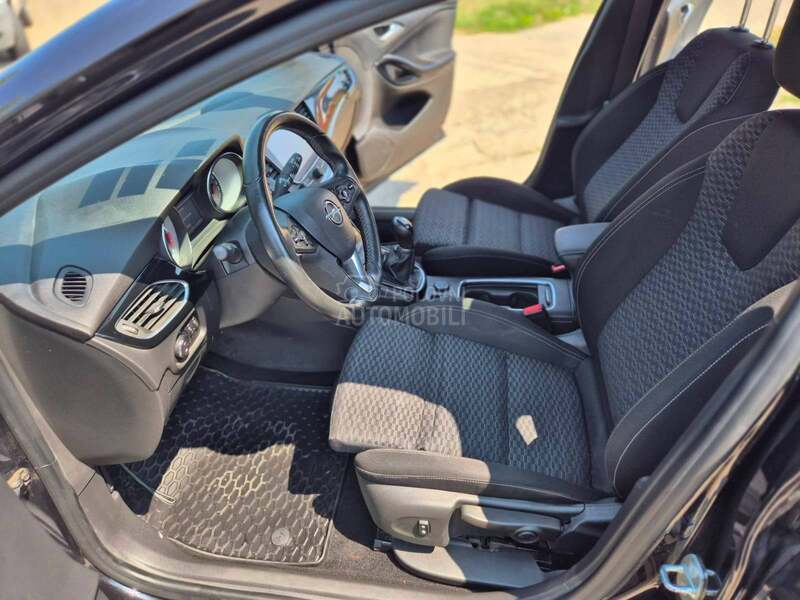 Opel Astra K 