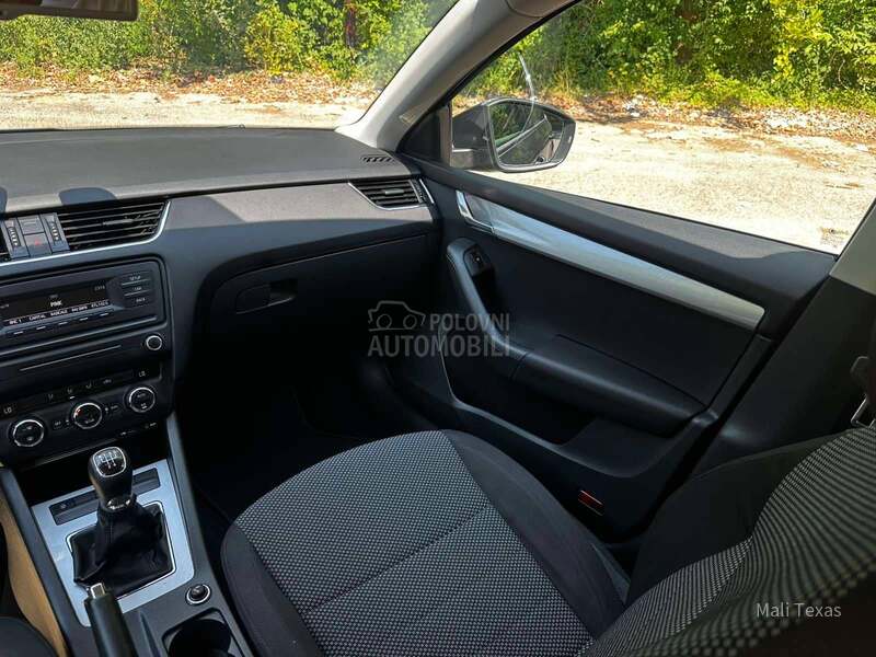 Škoda Octavia 1.6 TDI/NOVA