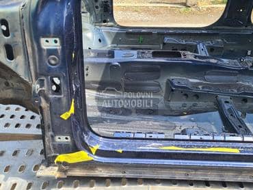 prag sajtna za Volkswagen Passat B8 od 2015. do 2020. god.