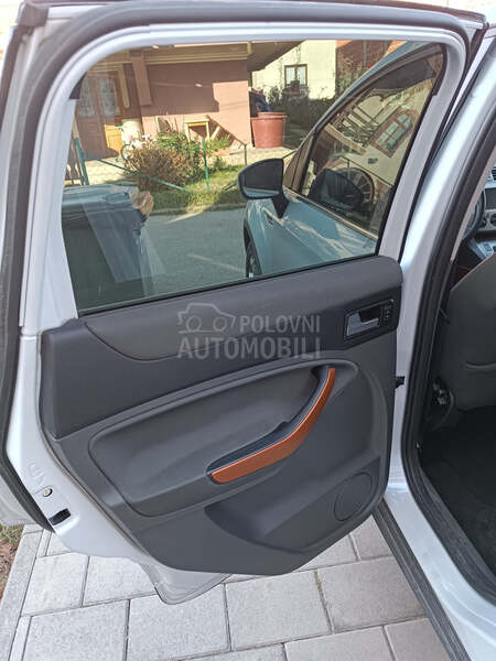 Ford Kuga 2.0 TDCI