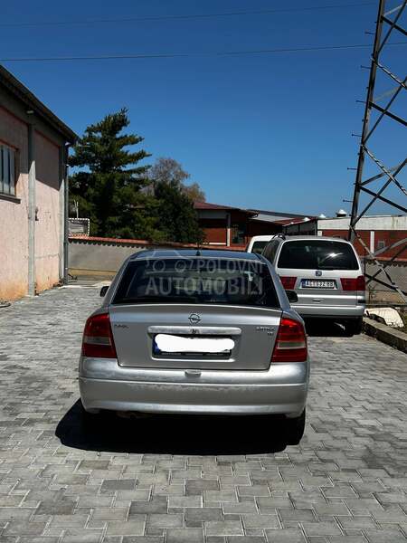 Opel Astra G 