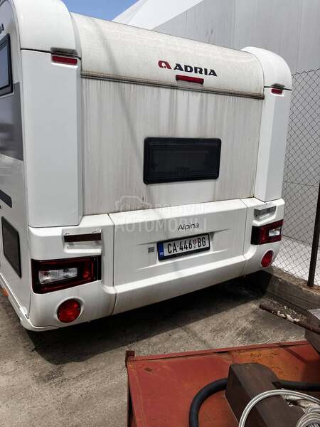 Adria Alpina 663 UK