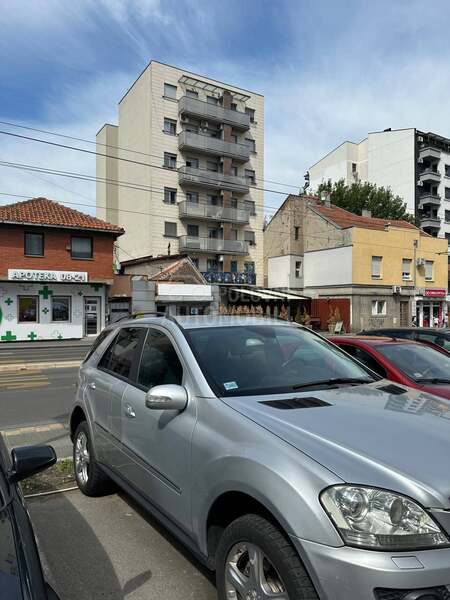 Mercedes Benz ML 320 