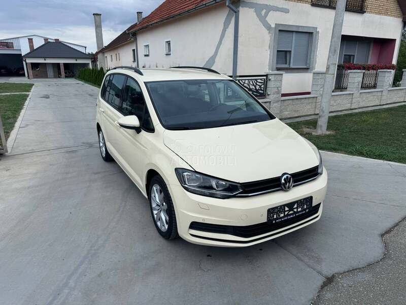 Volkswagen Touran DSG