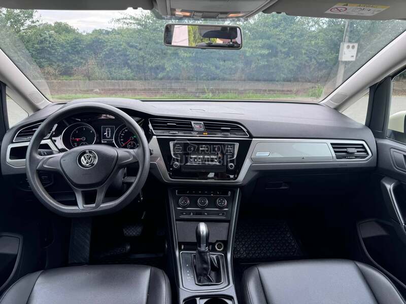 Volkswagen Touran DSG
