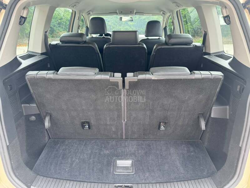 Volkswagen Touran DSG