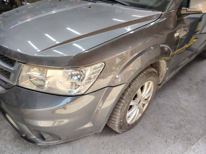Fiat Freemont -  kompletan auto u delovima