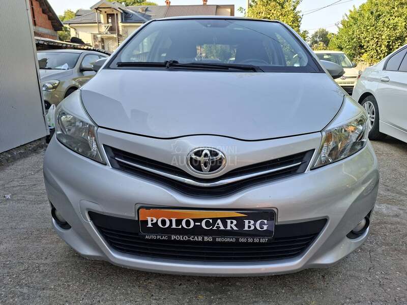 Toyota Yaris 1.3B,NAV.PANO.