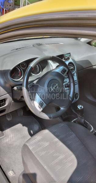 Opel Corsa D 