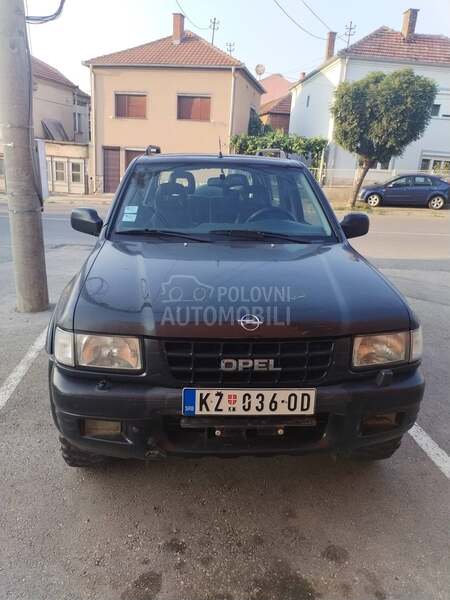 Opel Frontera 2.2
