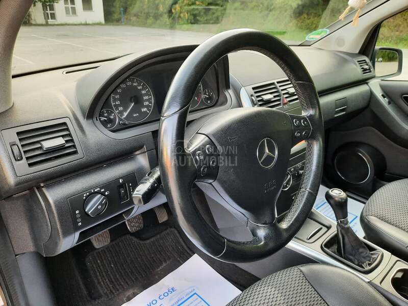 Mercedes Benz A 160 cdi AVANGARDE