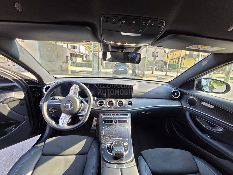 Mercedes Benz E 300 de AMG