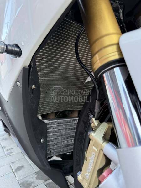 BMW S1000rr