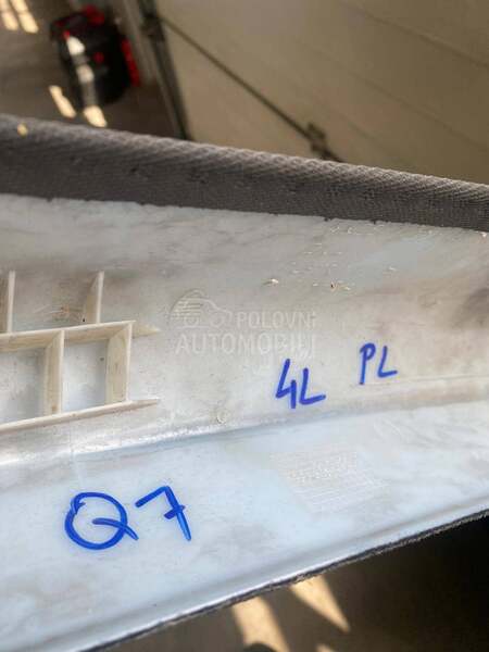 Prednji levi S-line stub