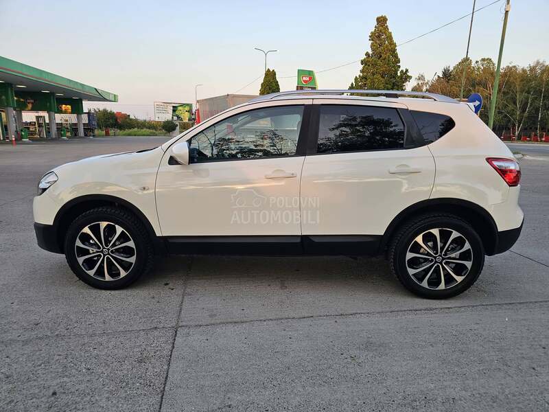 Nissan Qashqai 1.5DCI TEKNA