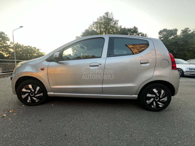 Nissan Pixo 1.0