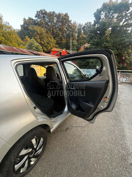 Nissan Pixo 1.0