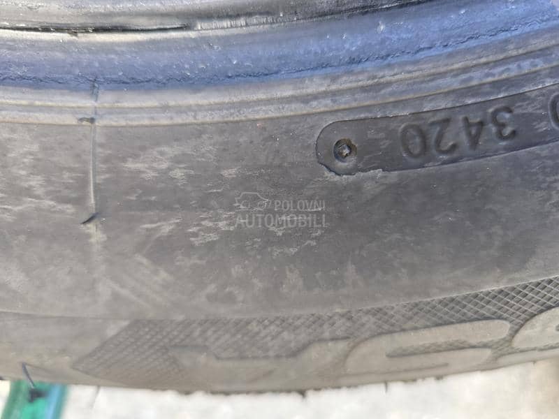 Lassa 225/65 R17 Zimska