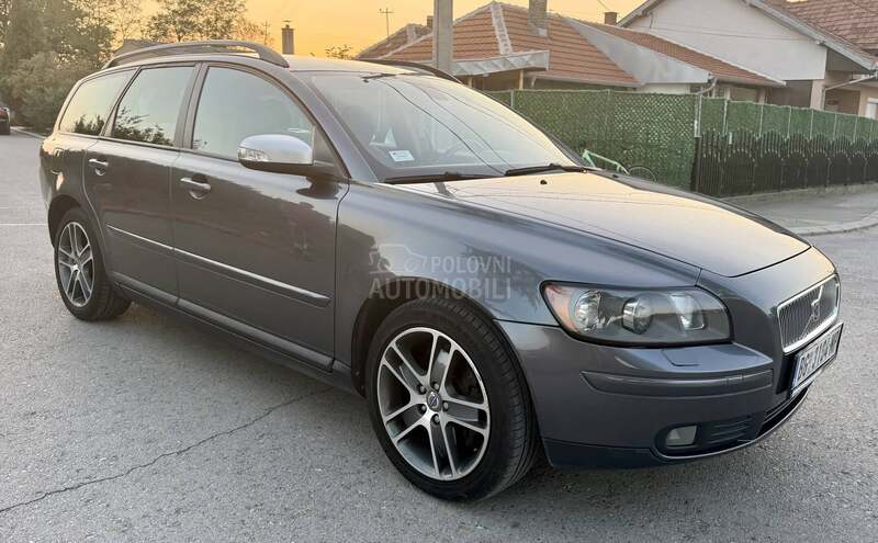 Volvo V50 SPORT