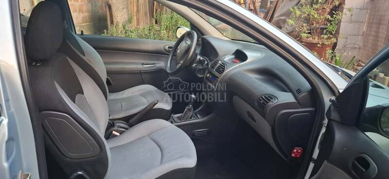 Peugeot 206 REG. GOD. DANA .