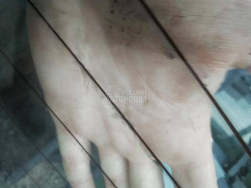 Zadnja sofersajbna Bertone