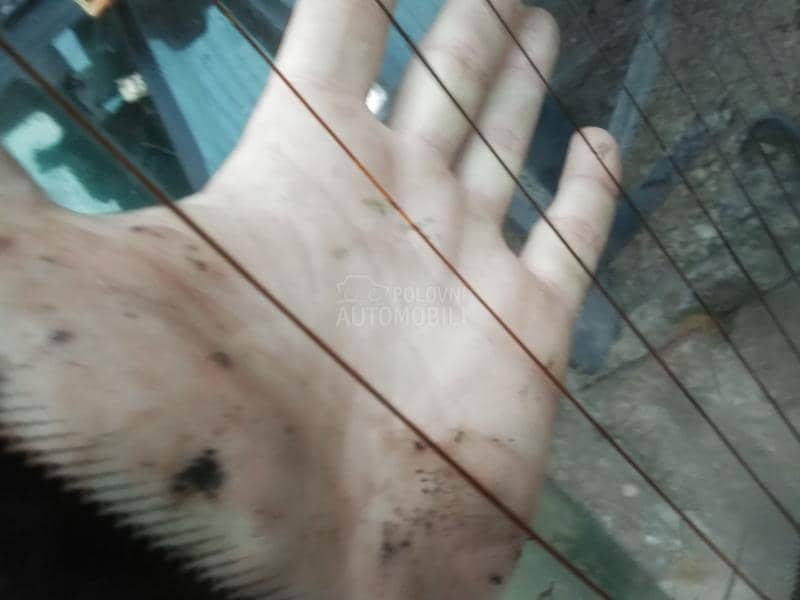 Zadnja sofersajbna Bertone