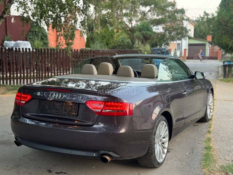 Audi A5 2.0TFSI EXCLUSIVE CH