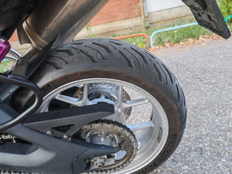 Triumph Tiger 1050