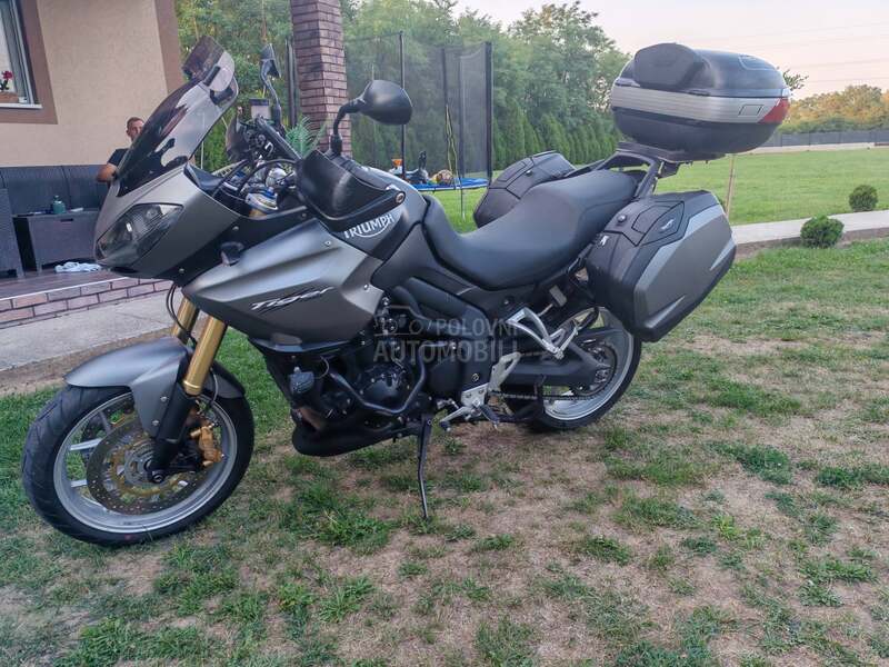 Triumph Tiger 1050