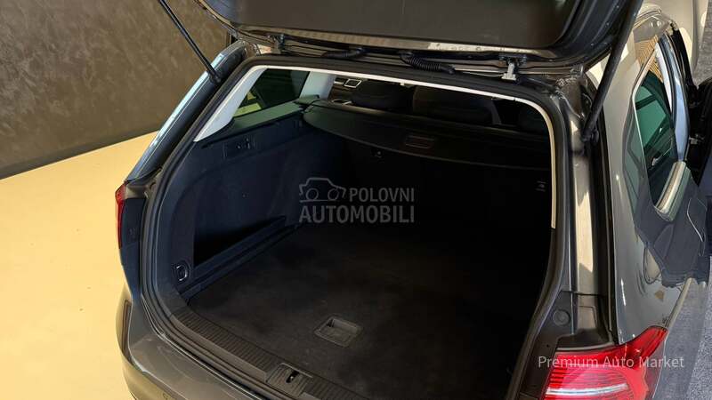 Volkswagen Passat B8 //1.6 TDI//DSG/N.AVI