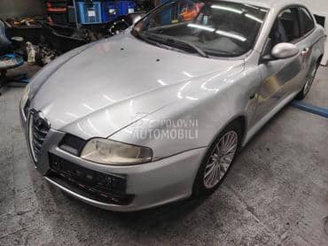 Alfa Romeo GT -  kompletan auto u delovima