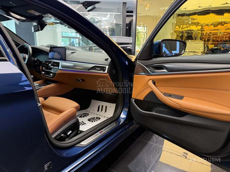BMW 520 d xDrive M Pano