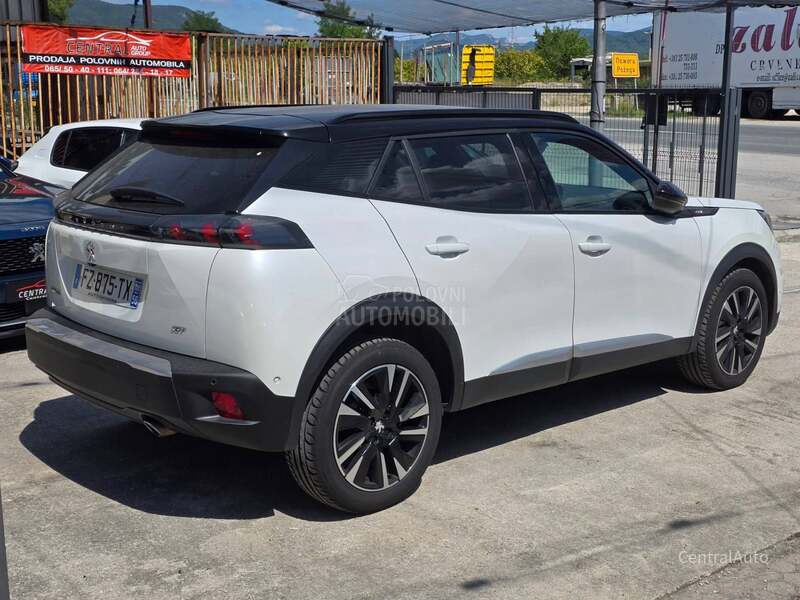 Peugeot 2008 1.5HDI GT 8mm VEL.S.