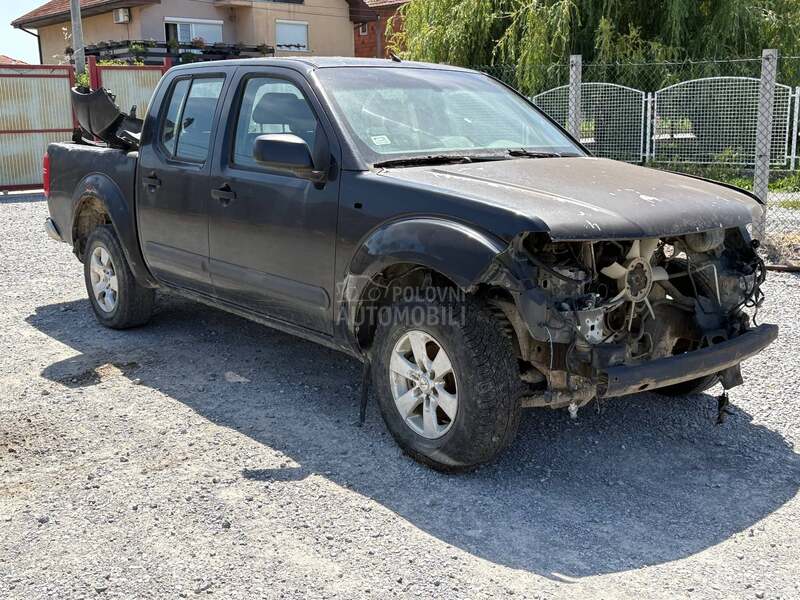 Nissan Navara 2.5