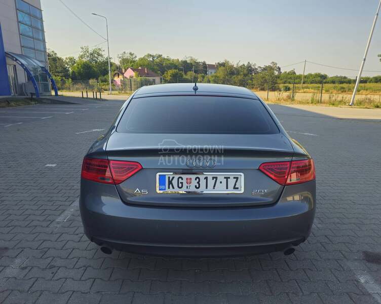 Audi A5 2.0T quattro