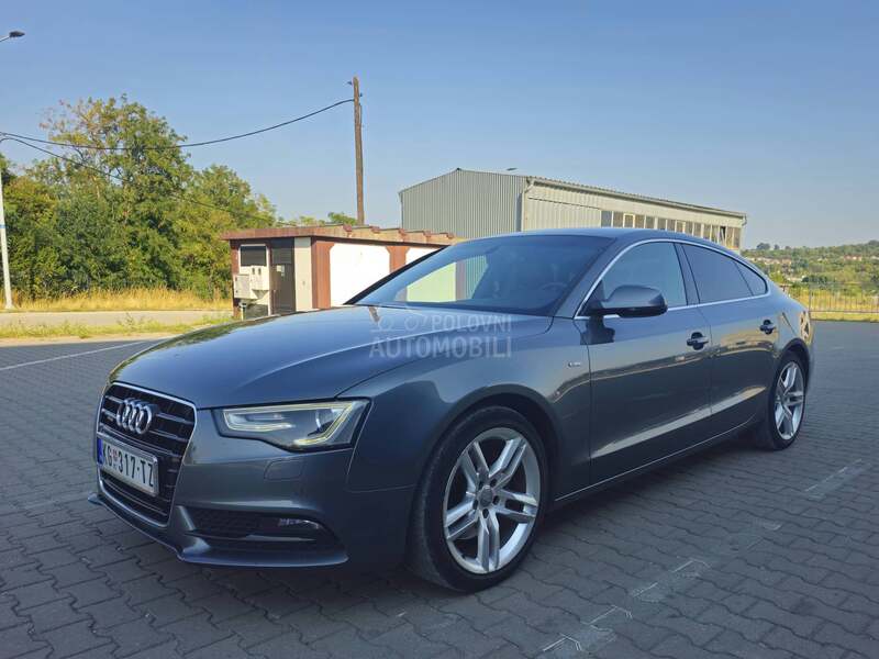 Audi A5 2.0T quattro