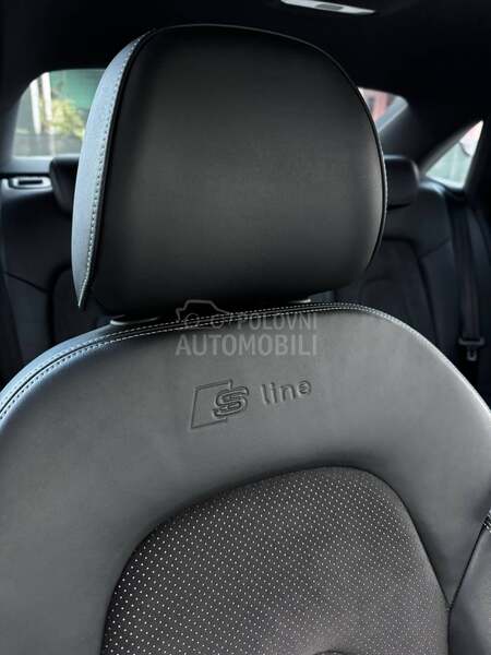 Audi A4 S-line