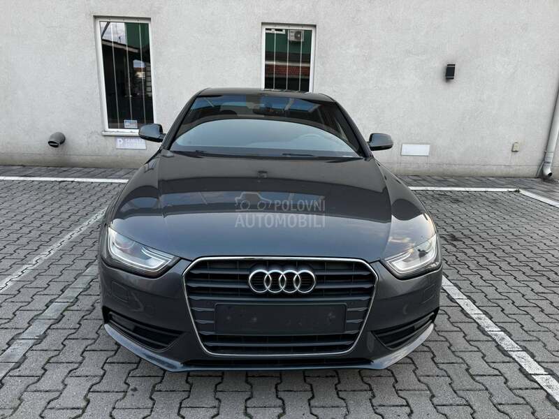 Audi A4 S-line