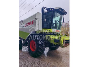 Claas Lexion 530