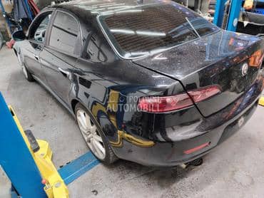 Zadnji branik za Alfa Romeo 159