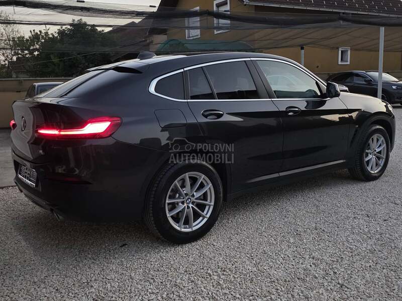 BMW X4 X-DRIVE HYBRID